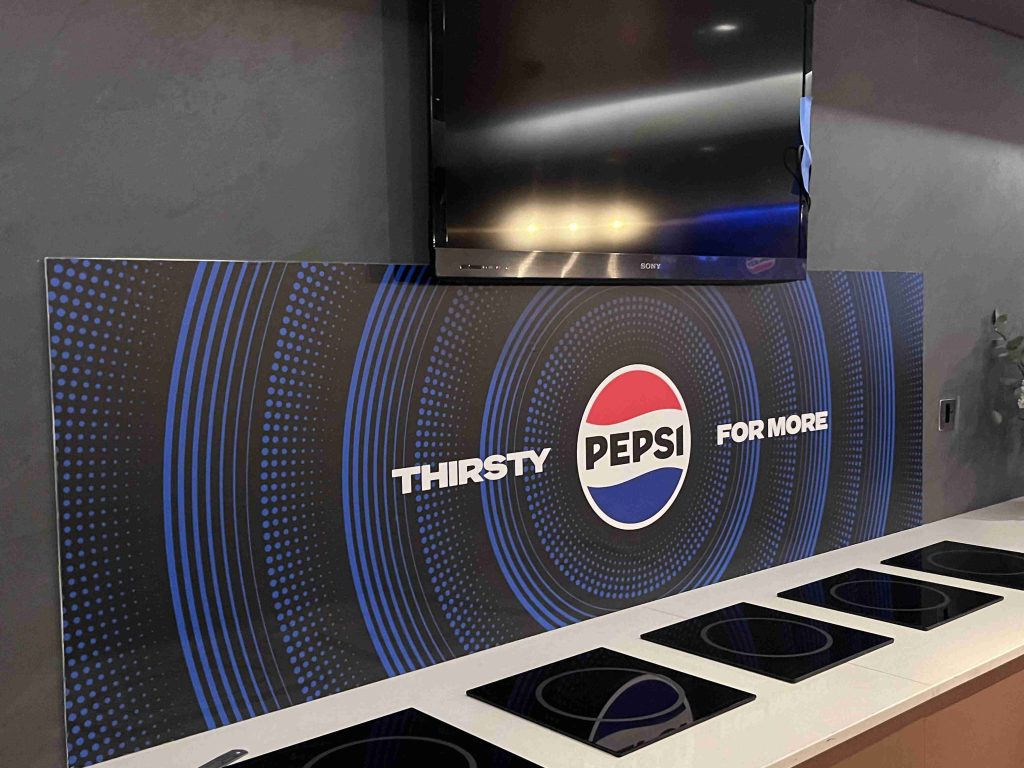 Computer Center & Pepsi | O2 Arena VIP Suite - Bees & Honey